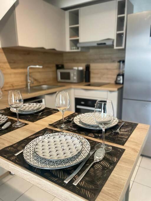 Ti Macloa - Appartement Les Pieds Dans L'Eau Sainte-Anne  Dış mekan fotoğraf